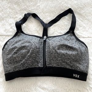 Victoria secret sports bra size 32D